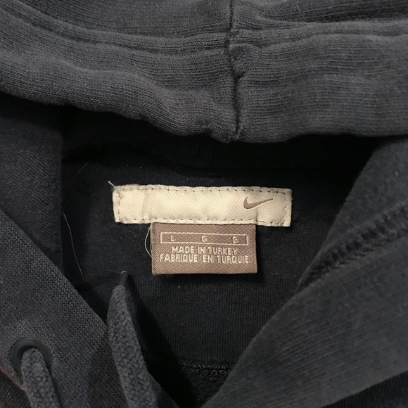 (SOLD) Nike - Picture 3 of 3